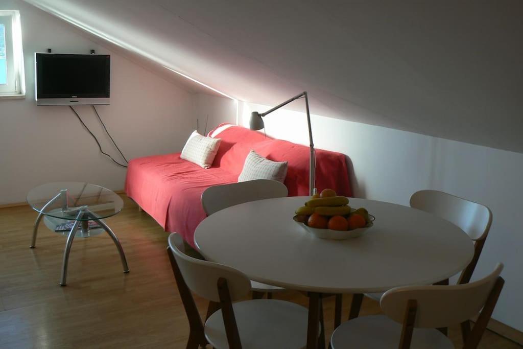 Smiley Apartment With A Million Dollar View Korčula Dış mekan fotoğraf